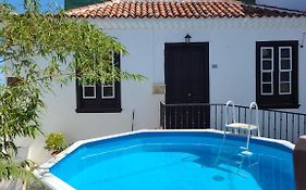 Casa antigua La Embajada